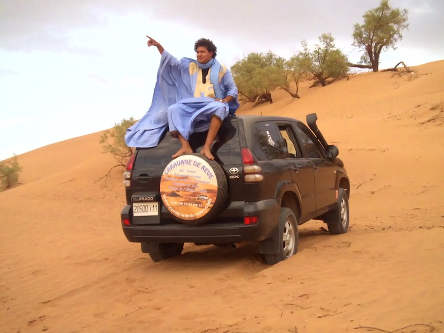 Caravane de Rêve – desert tour with SUV